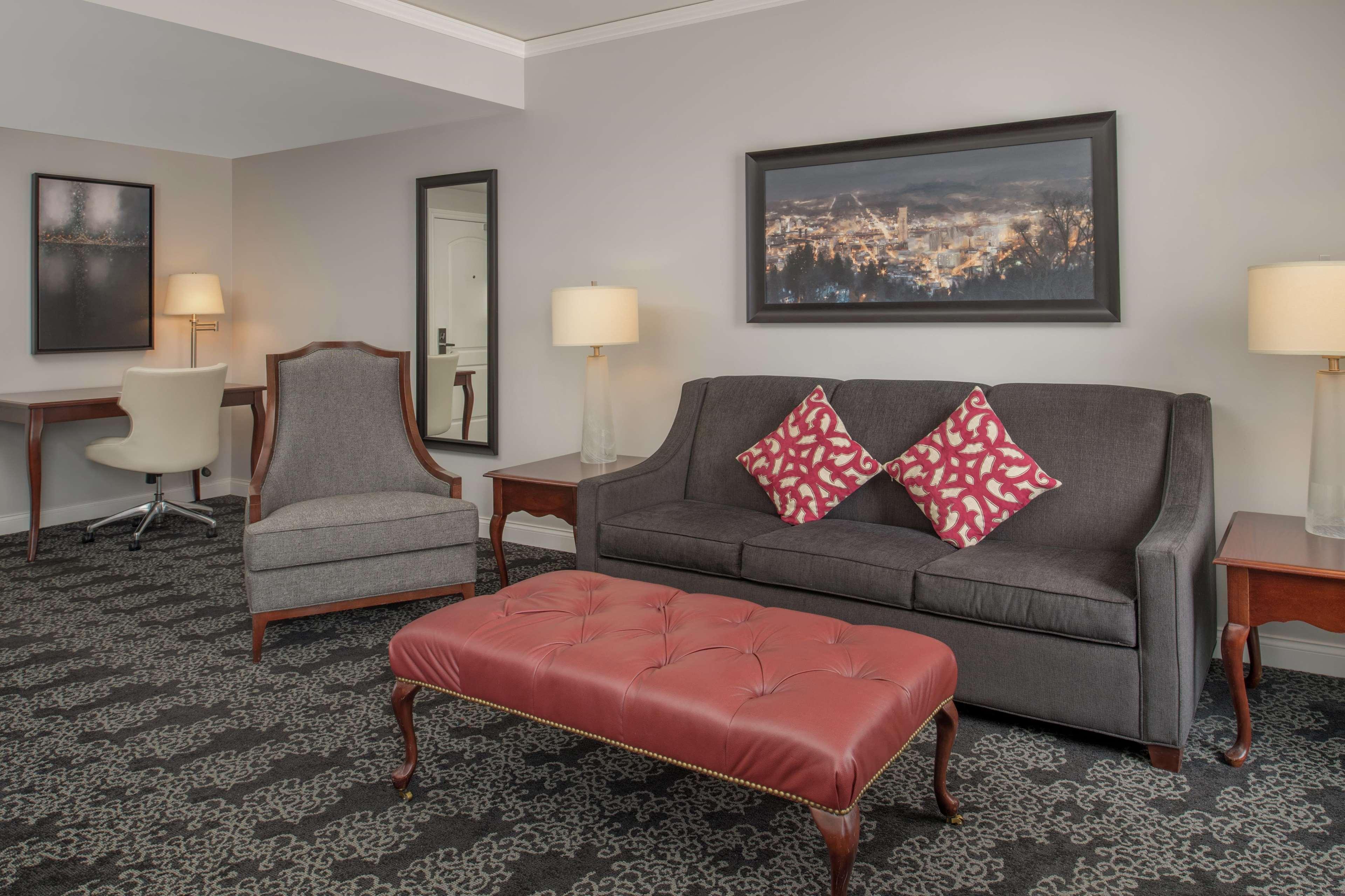 Embassy Suites By Hilton Portland Downtown Екстериор снимка