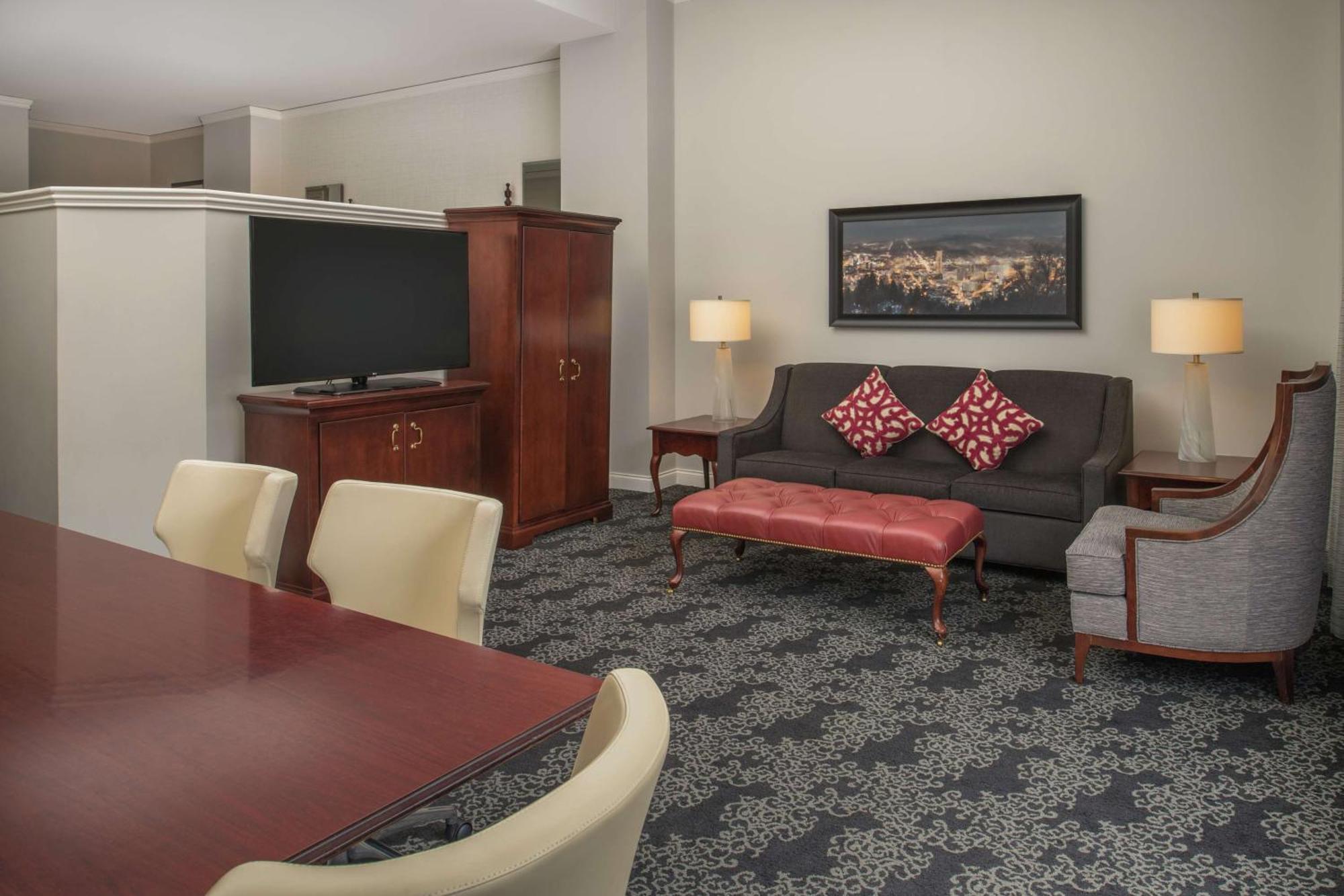 Embassy Suites By Hilton Portland Downtown Екстериор снимка