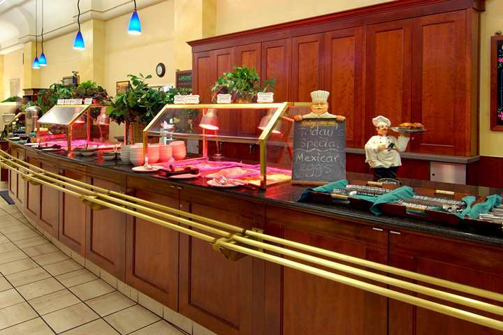 Embassy Suites By Hilton Portland Downtown Ресторант снимка